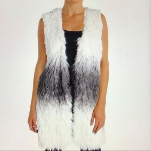 Guess Faux Fur Long sleeveless vest